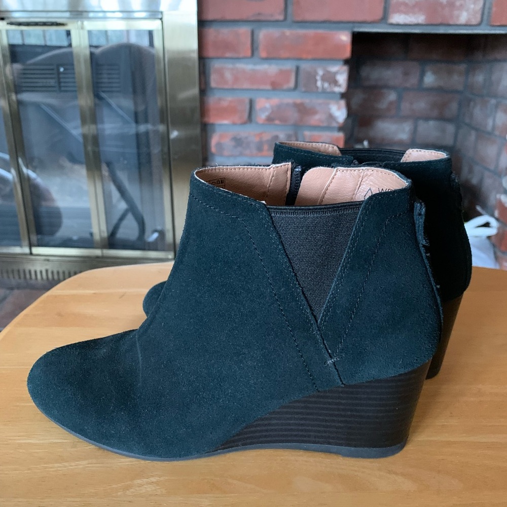 Vionic Black Booties - image 3